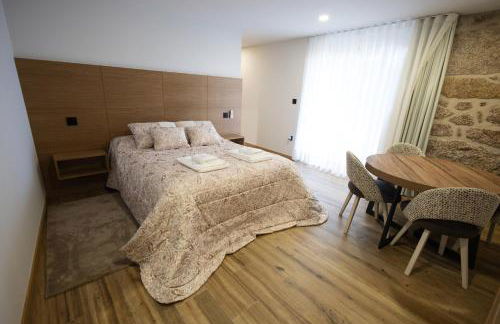 Casa Grande Gondomil com Campo de Padel, Piscina - Foto 31