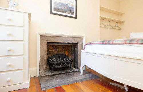 JOIVY Beautiful apartment, private garden, Calton Hill - Foto 46