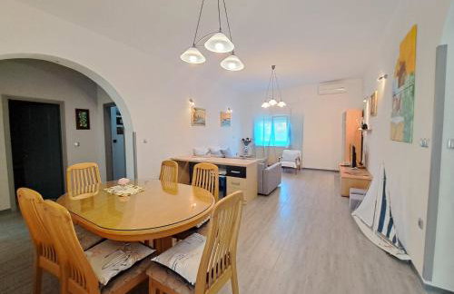 Apartment Bonaca - Photo 2