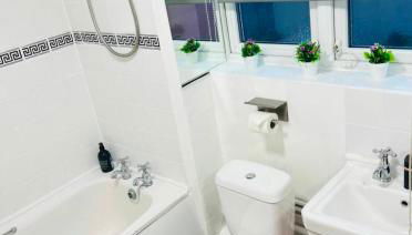 Thematic London Apartment in Holloway - Foto 2, towels, Shower