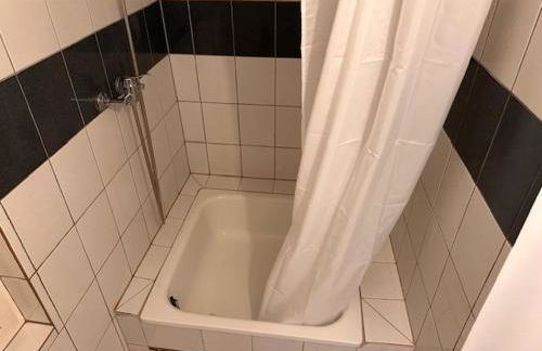 2 Zimmer Appartment für 3 Personen mit Küche und Duschbad - Foto 4