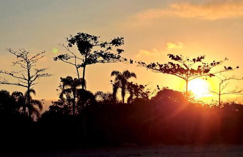 SUÍTE PRIVATIVA RIVIERA & ITAGUARÉ 100mts de 2 praias! - Foto 16
