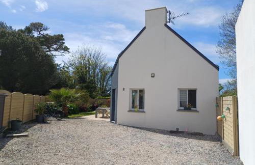 Maison tout confort au calme à 300m de la mer et du GR34 avec jardin - Foto 2