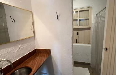 Suíte e Sala com Vista para o Mar - Praia Barra do Sahy - Foto 44