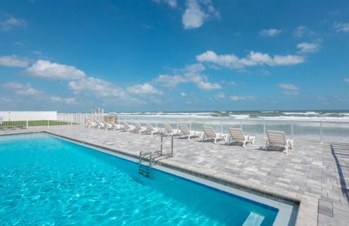 Ocean View Studio Condo w Balcony Pool and Free Parking - Foto 25