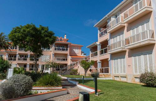 Luxury Colina Park - Photo 71