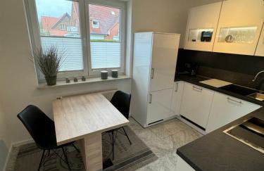 Lüttje Huus Frieda mit Strandkorb am Strand von Mai bis September - Photo 9