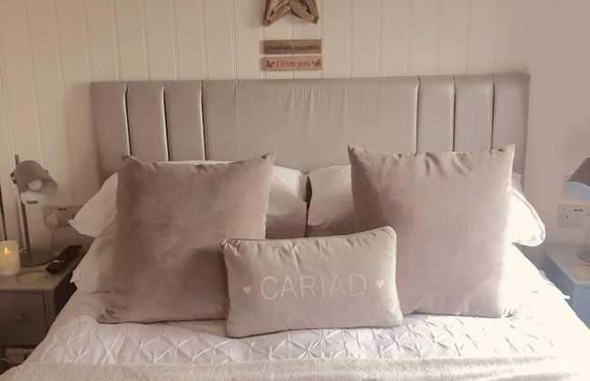 A Beautiful, Unique Lodge, Made for two - Photo 18