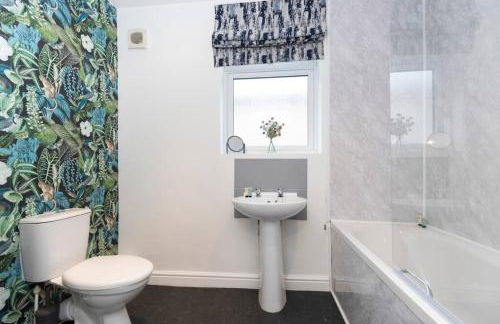 Town centre & all the comforts! - Foto 36