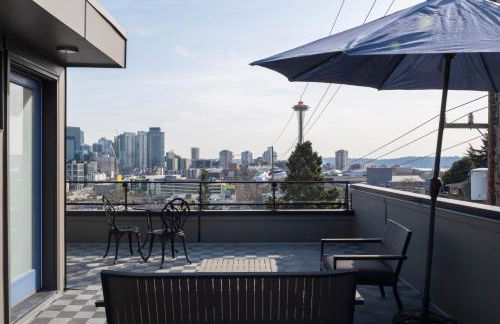 Modern Townhome with Space Needle View - Foto 1