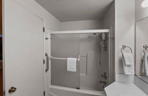 Ocean's Edge Escape - Foto 18