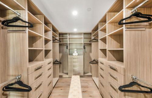 Lindenhurst - Photo 54