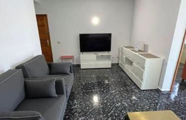 3 dormitorios. Terraza. Bus stop - Foto 17