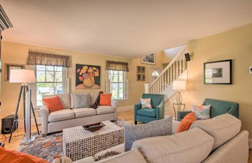 Traditional Marthas Vineyard Home with Porch and Yard - Foto 6