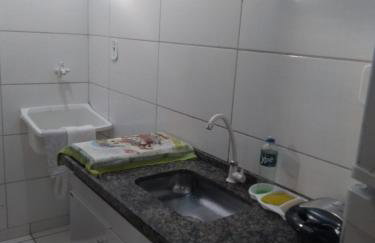 Apt Inteiro 02 Qts, 04 Pessoas, 15 min Praia - Foto 3