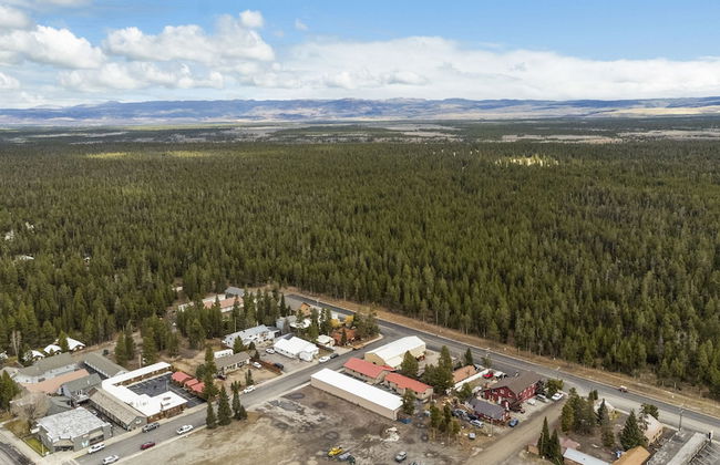 The Yellowstone Hideaway Unit B - Photo 32