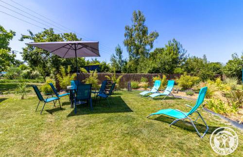 Gîte Ecrin de Verdure Jacuzzi et piscine - Photo 10