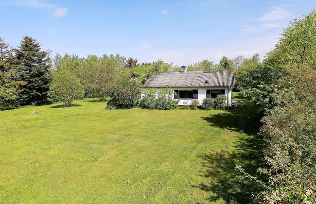 Refreshing Holiday Home in Spøttrup near Sea - Foto 19