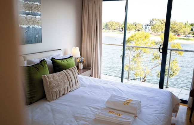 StayAU 6BR Deluxe Lakeview Point Cook - Foto 16