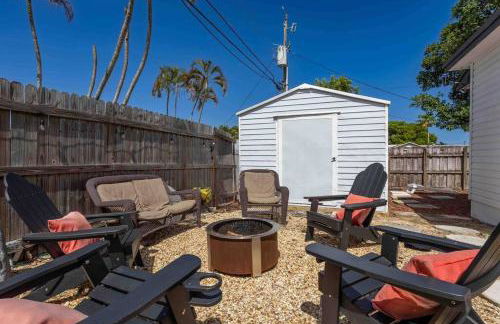 Beach House/KING BD/Hot Tub/Pool/Fire Pit/Gym/Golf - Foto 10