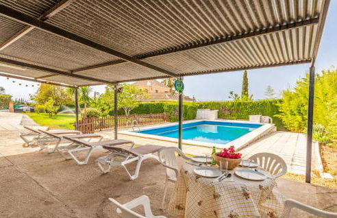 Gorgeous Home In Alhaurin De La Torre - Photo 10