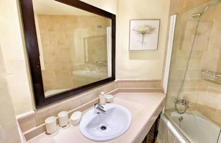 HL 020 Luxury 3 bedroom villa , high standard - Foto 52