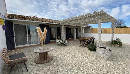 Mas des Oliviers, maison avec piscine privative et chauffée, 3 animaux acceptés LOCAMARGUE - Foto 3, Garden