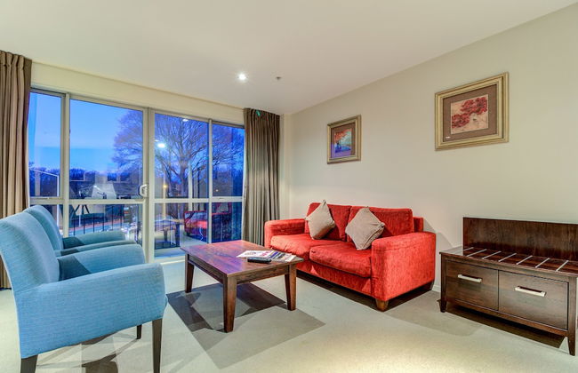 Parkview On Hagley - Photo 4