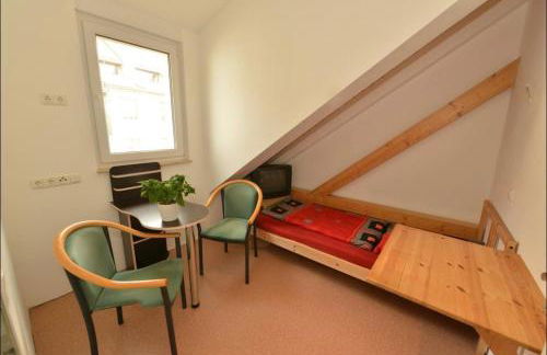 Modern 3ROOM-Flat LEIPZIG NORTH Porsche -DHL-Amazon-Airport LEI HALLE-BMW-Messe by respect host - Foto 22