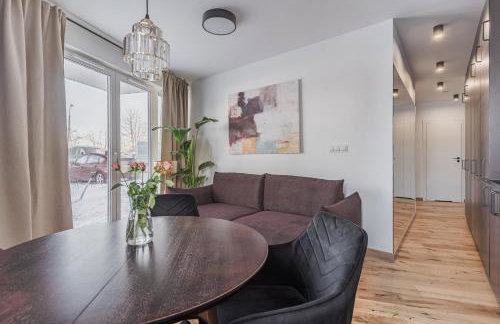 Mirror Garden Apartment - Private Garden, 15 min to Old Town & Beach - Foto 11