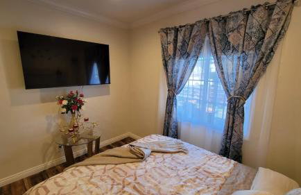 Adorable modern guesthouse with full kitchen - Foto 15