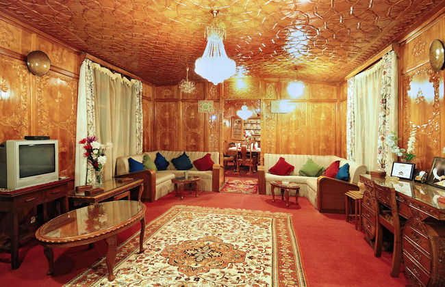 Wangnoo Houseboats - Photo 10