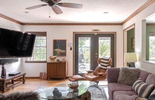 Four Bedroom Ranch Retreat with a Stunning Pool - Foto 24