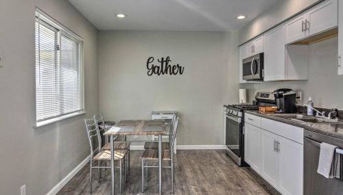 Modern Mountainside House - Photo 5