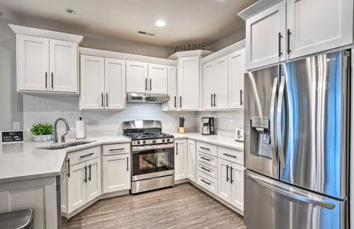 Modern Indianapolis Home with Skyline Views - Foto 9