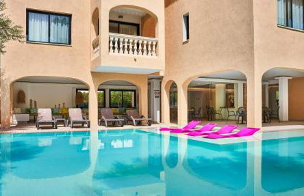 Apartamentos s'Olivera - Photo 60