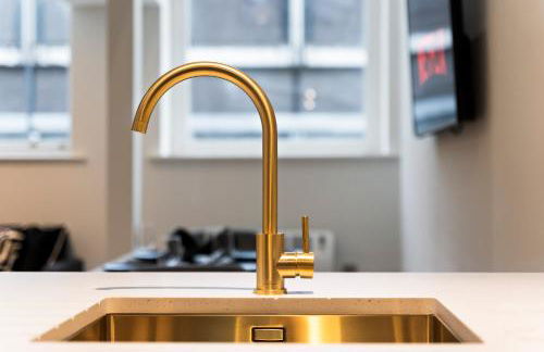 Leeds Centre Modern Luxury Duplex 2-bedroom apartment - Foto 27