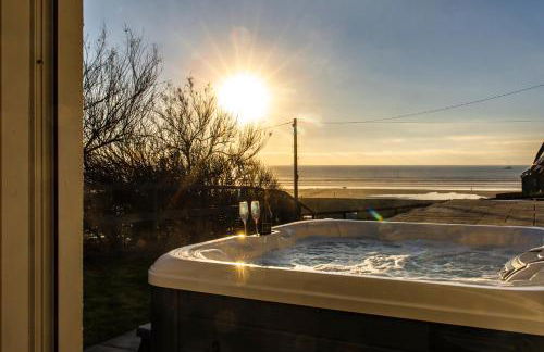 Swn Y Don - Modern Luxury Steps from Newgale Beach Bliss for up to 10 People - Foto 2