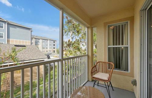 Remodeled Retreat: Tranquil Resort Oasis Near Theme Parks - Foto 25