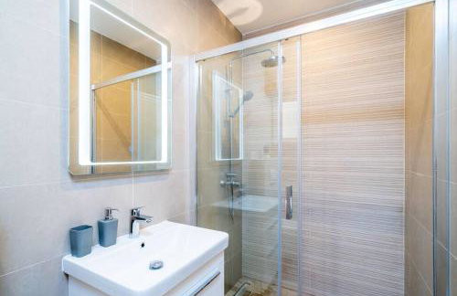 Corallium - Photo 27