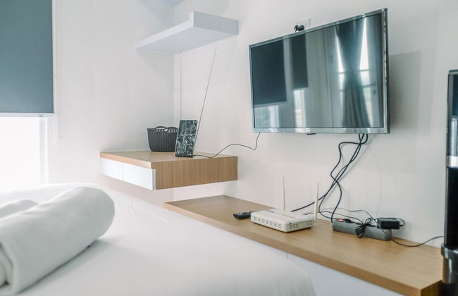 Stunning And Comfy Studio Amazana Serpong Apartment - Foto 10