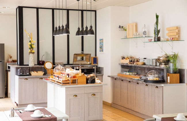 BRIT HOTEL Confort Lannion Centre Gare - Foto 46