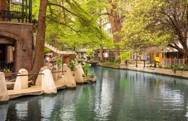 The Retro Retreat - Close to Downtown Fort Sam - Foto 31