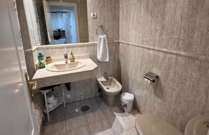 Barajas Express Stay, IFEMA , Metropolitano - Photo 17