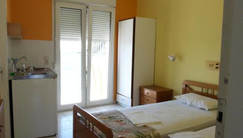 Elena Studios - Photo 5