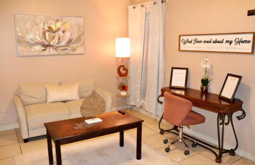 The Transient Stay - Foto 1