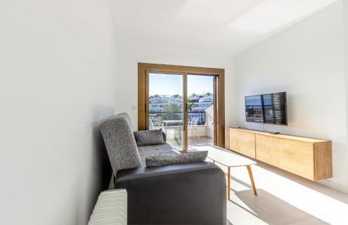 Cozy Apartment In Orihuela With Wifi - Photo 14