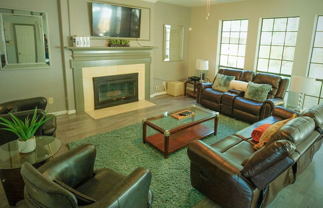 4Bdrm 2.5Bath 8Bed - Story North Houston - Foto 8