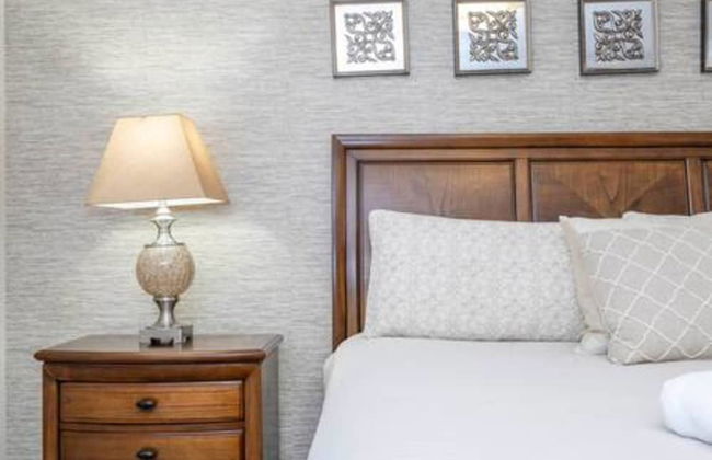 Gorgeous 6 Bedroom w Pool Paradise Palms - Foto 43