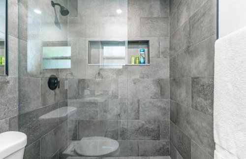 New Apt 2 Bed 2 Bath with Amazing PATIO - Foto 51